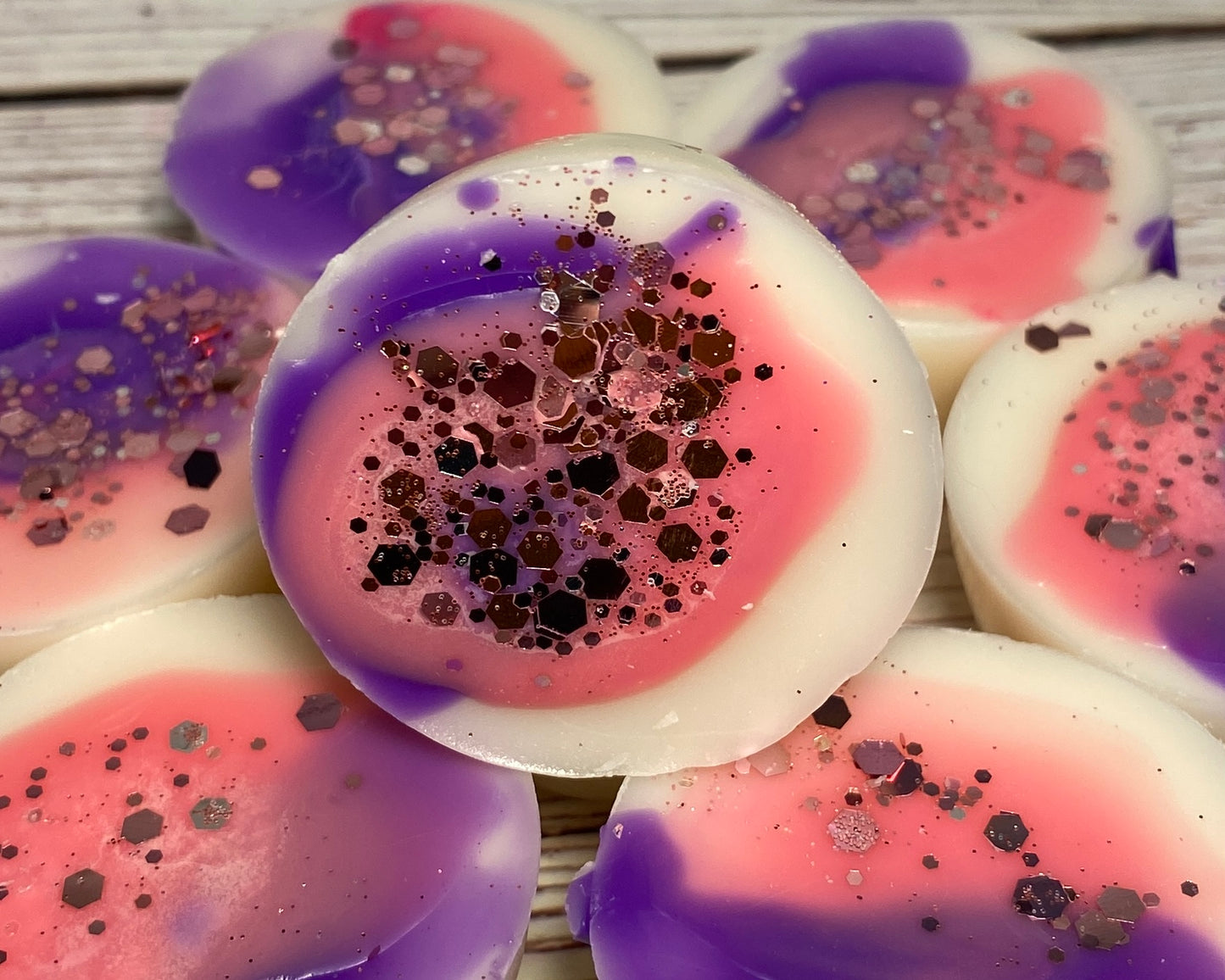 Sexy Bombshell lush fragranced soy melts