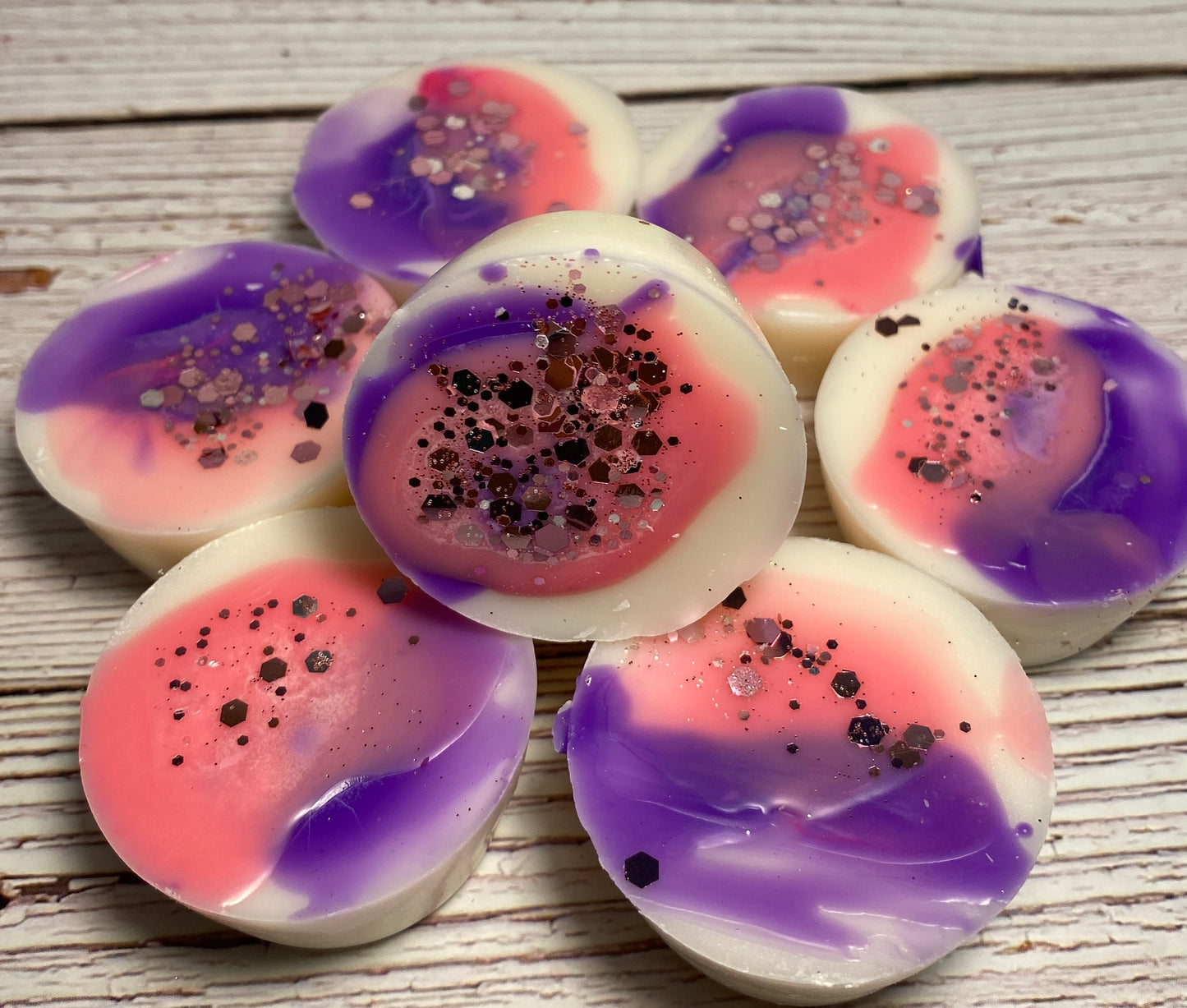 Sexy Bombshell lush fragranced soy melts